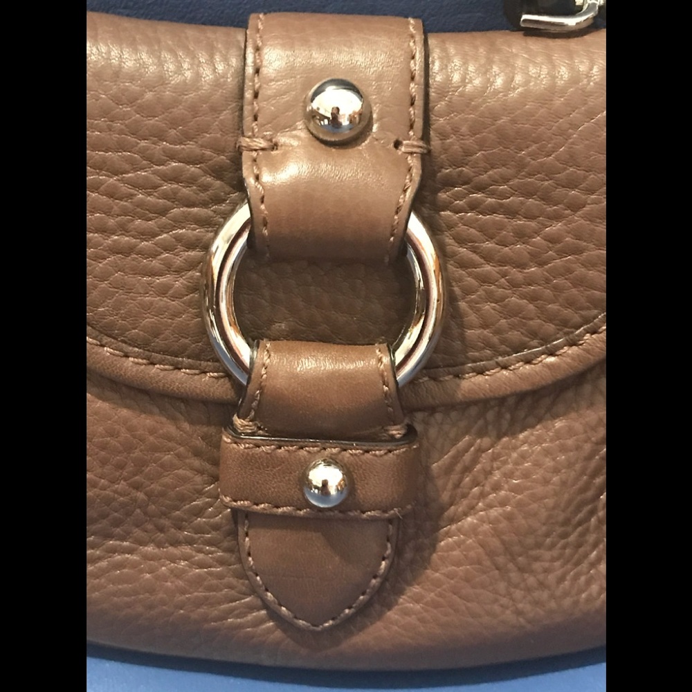 Banana Republic brown pebble leather wristlet - Picture 2 of 16